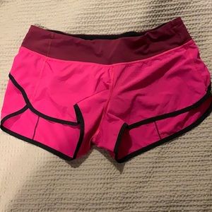 Lululemon Speed Shorts low rise size 8